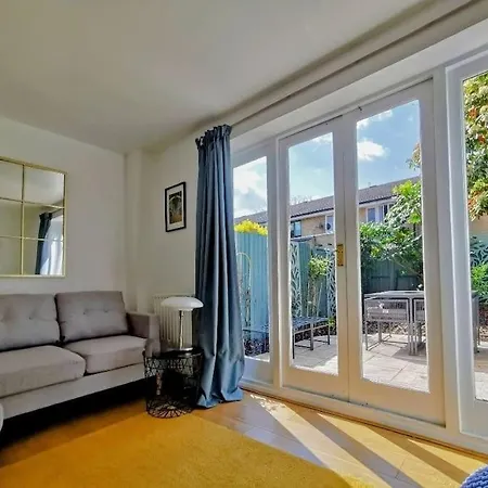 Quiet 4 Bedroom House Between Camden & Kings Cross London Exterior foto