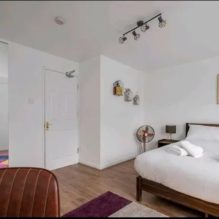 Quiet 4 Bedroom House Between Camden & Kings Cross London Exterior foto